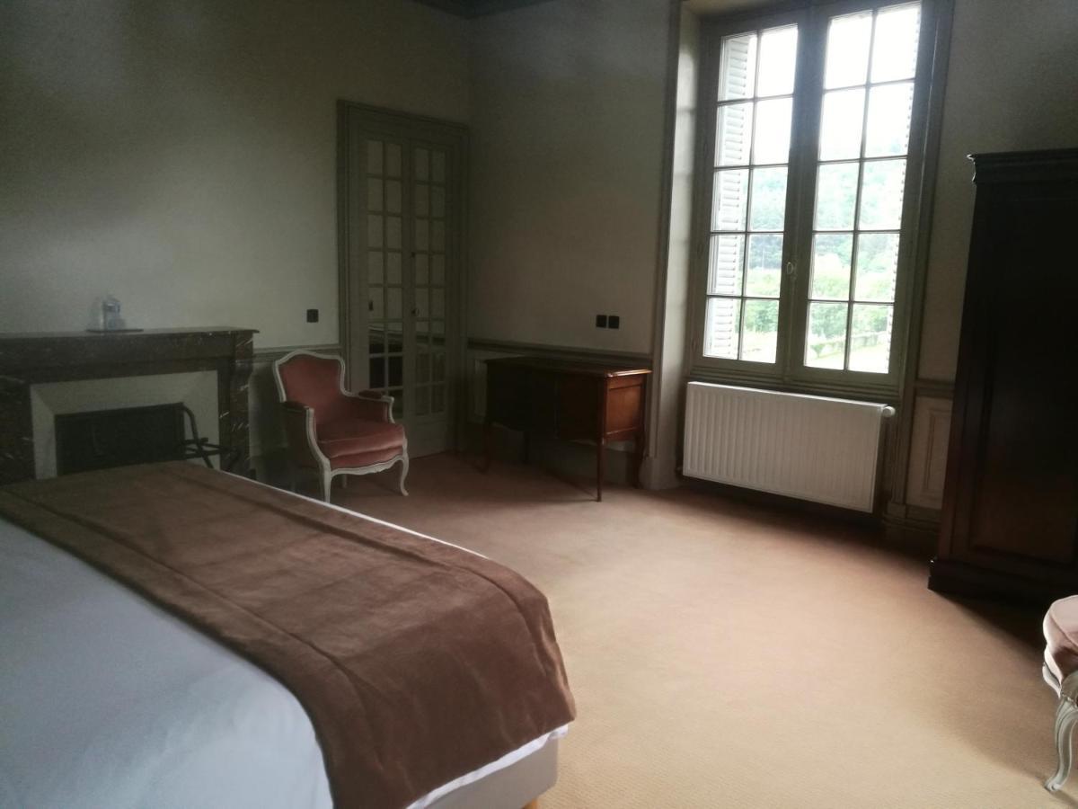 Chateau Sallandrouze Bed & Breakfast Aubusson  Exterior photo